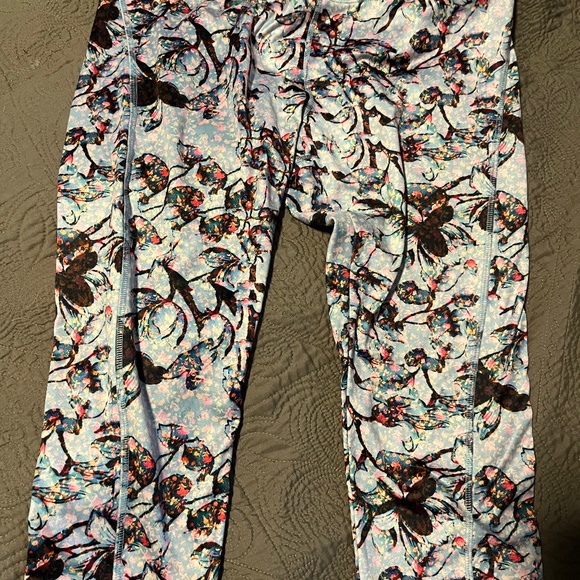 LulaRoe spandex leggings women’s large floral capri - Picture 1 of 4